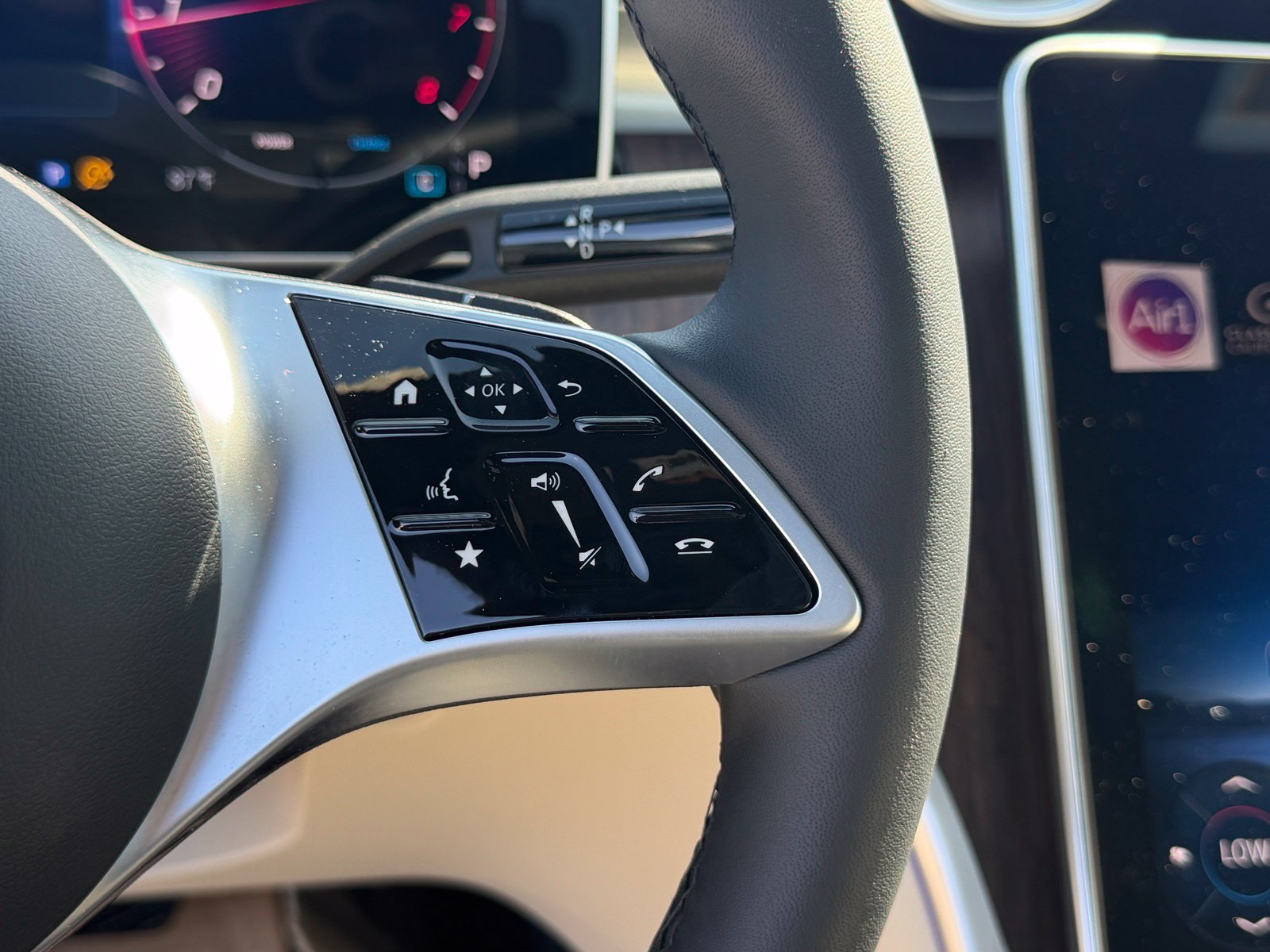 New 2026 Mercedes-Benz C 300 4MATIC Sedan image 23