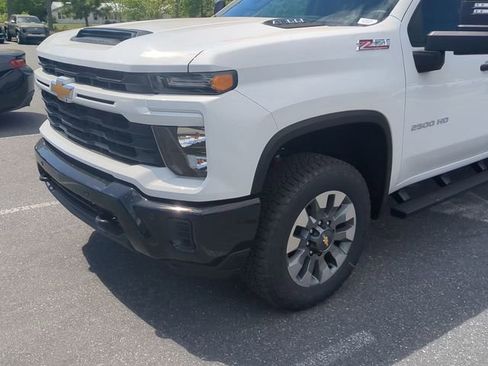 New 2026 Chevrolet Silverado 2500 Custom w/ Custom Value Package AWD/4WD image 14