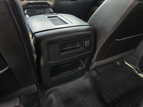 Used 2018 GMC Sierra 1500 Denali w/ Denali Ultimate Package AWD/4WD image 15