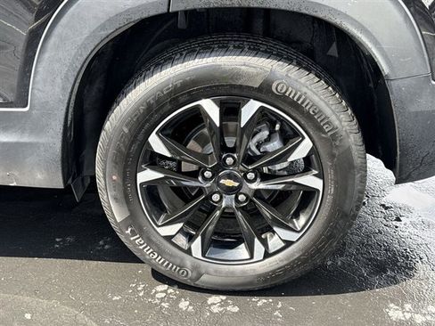 Used 2023 Chevrolet TrailBlazer LT w/ Convenience Package FWD image 33