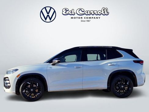 New 2026 Volkswagen Tiguan SE R-Line image 4