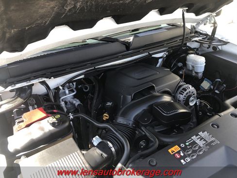 Used 2011 GMC Sierra 1500 SLE w/ Power Tech Package AWD/4WD image 22
