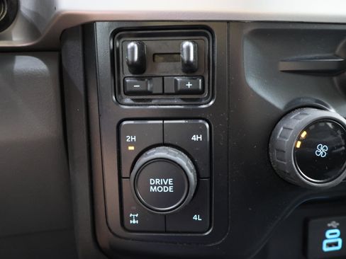 Used 2024 Ford F350 XL w/ STX Appearance Package AWD/4WD image 46