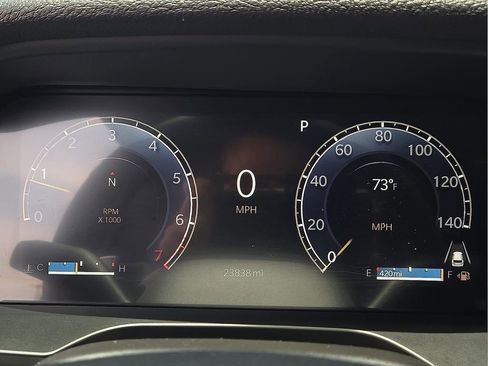 Used 2024 Jeep Grand Cherokee L Altitude AWD/4WD image 19
