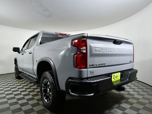 Used 2025 Chevrolet Silverado 1500 ZR2 w/ Technology Package image 13