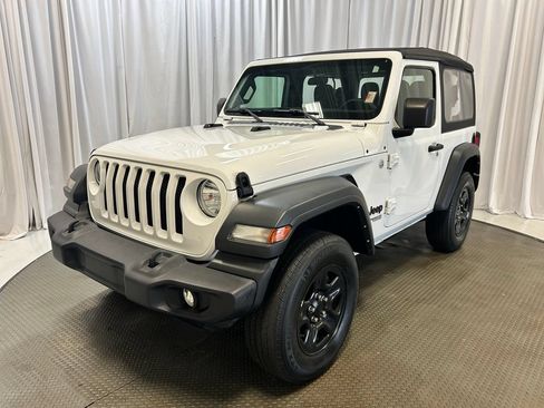 Used 2021 Jeep Wrangler Sport AWD/4WD image 22