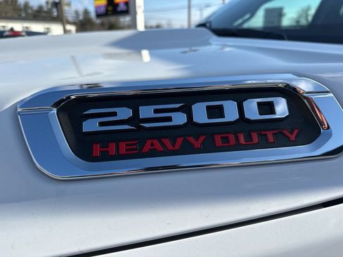 Used 2019 RAM 2500 Big Horn image 31