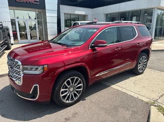 Used 2023 GMC Acadia Denali w/ Denali Ultimate Package AWD/4WD video 1