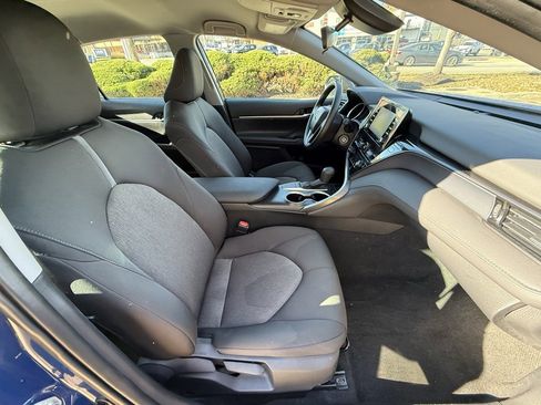 Used 2024 Toyota Camry LE image 40