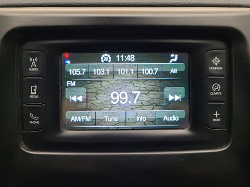 Used 2018 Jeep Cherokee Latitude w/ Altitude Package image 25