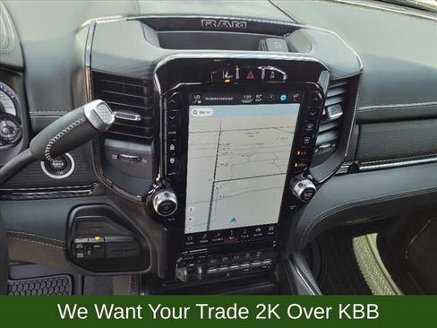 Used 2022 RAM 3500 Limited AWD/4WD image 27
