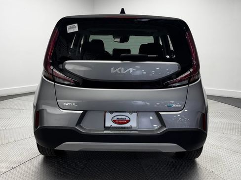 Used 2025 Kia Soul EX FWD image 36