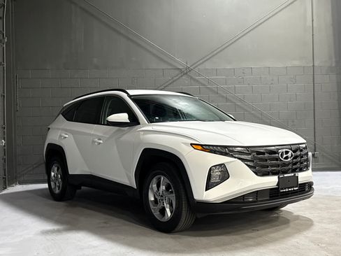 Used 2024 Hyundai Tucson SEL AWD/4WD image 1