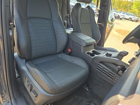 Used 2025 Toyota 4Runner TRD Sport Premium AWD/4WD image 10