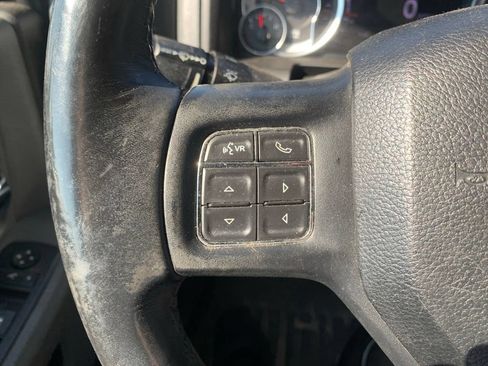 Used 2017 RAM 1500 Big Horn AWD/4WD image 38