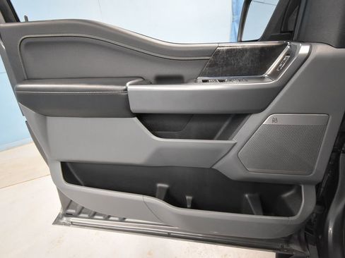 Used 2022 Ford F150 XLT w/ Equipment Group 302A High image 5