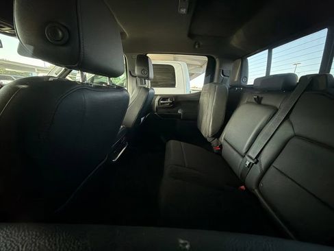 Used 2021 Chevrolet Silverado 1500 LTZ AWD/4WD image 8