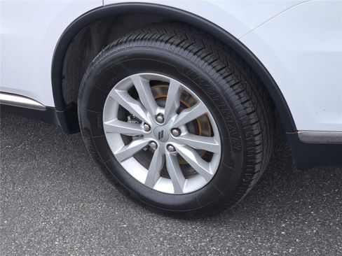 Certified 2024 Dodge Durango SXT RWD image 19