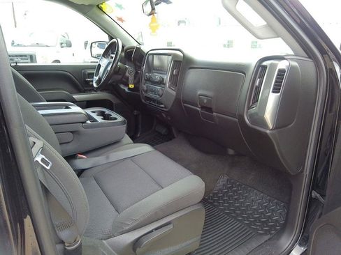 Used 2018 Chevrolet Silverado 1500 LT w/ Trailering Package image 24