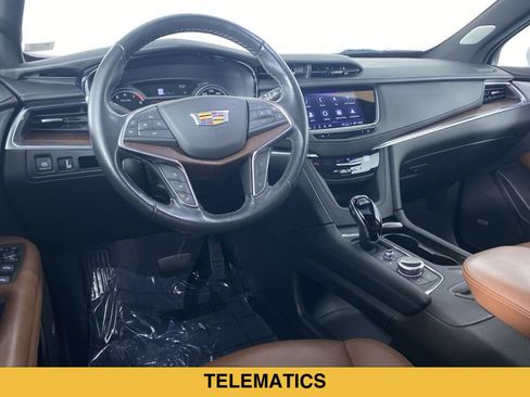 Certified 2024 Cadillac XT5 Premium Luxury w/ LPO, Floor Liner Package AWD/4WD image 2