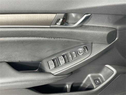 Used 2019 Honda Accord LX image 22