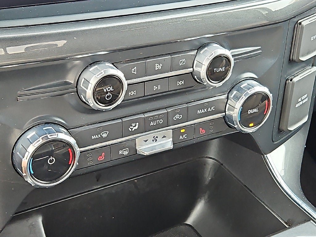 Used 2022 Ford F150 XLT w/ Equipment Group 302A High RWD image 15