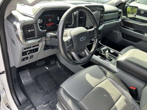 Used 2023 Ford F150 Lariat AWD/4WD image 17