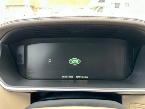 Used 2014 Land Rover Range Rover HSE AWD/4WD image 16