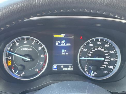 Used 2022 Subaru Ascent Limited w/ Technology Package image 35