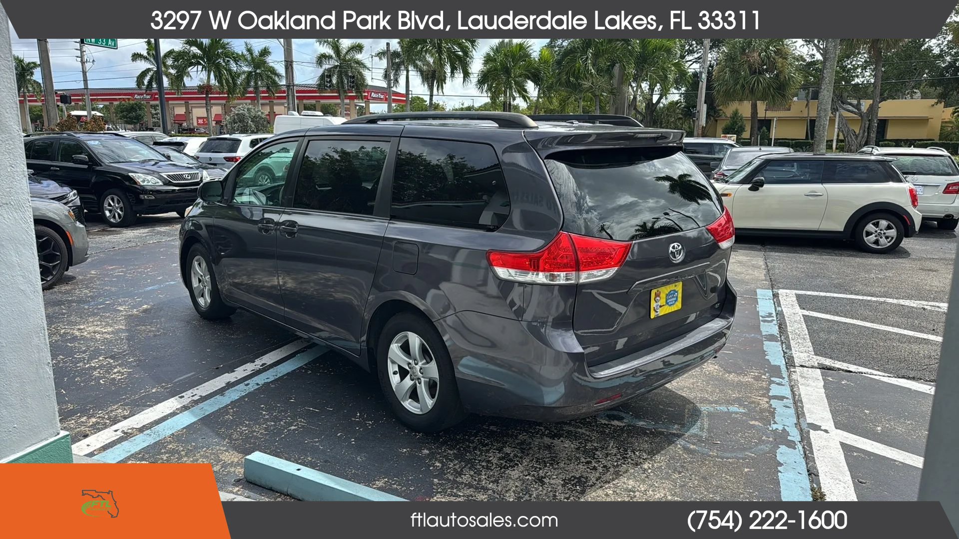 Used 2013 Toyota Sienna LE FWD image 8