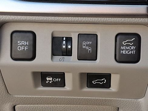 Used 2017 Subaru Forester 2.5i Limited image 23