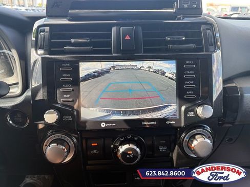 Used 2021 Toyota 4Runner Venture w/ Moonroof Package AWD/4WD image 18