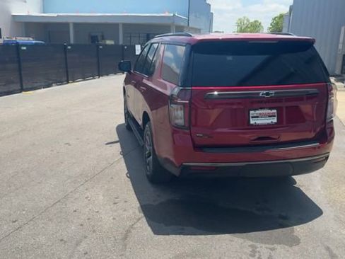 Used 2022 Chevrolet Tahoe Z71 w/ Luxury Package AWD/4WD image 13