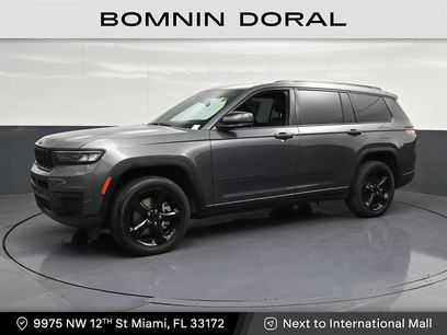 Used 2023 Jeep Grand Cherokee L Laredo