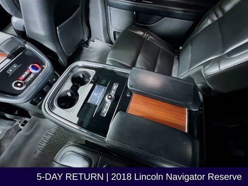 Used 2018 Lincoln Navigator Reserve w/ Technology Package image 42