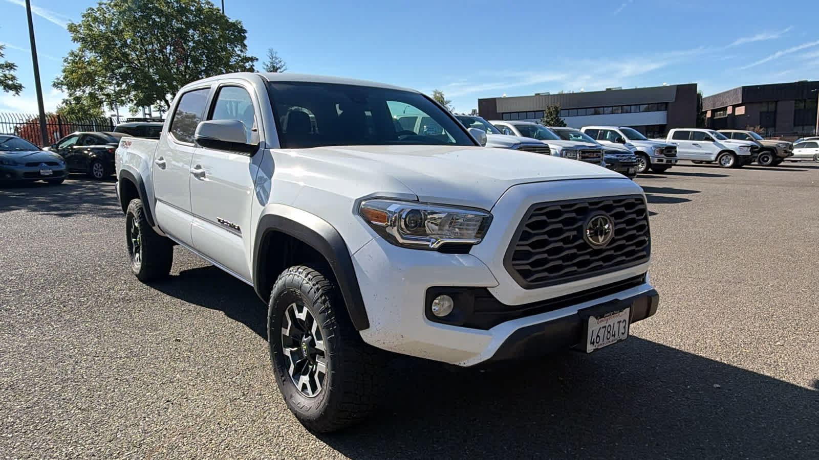 Used 2023 Toyota Tacoma TRD Off-Road AWD/4WD image 3
