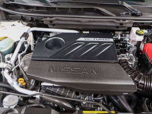 Used 2023 Nissan Rogue SV FWD image 29