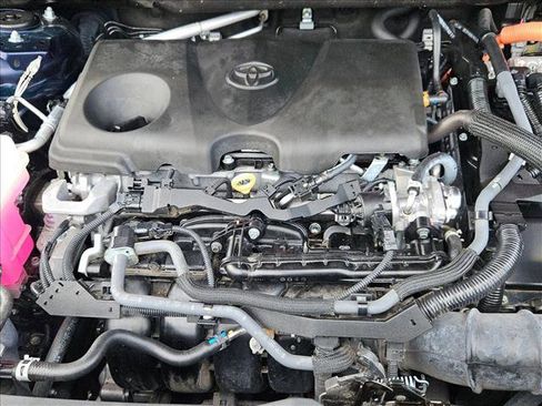 Used 2022 Toyota RAV4 Limited image 23