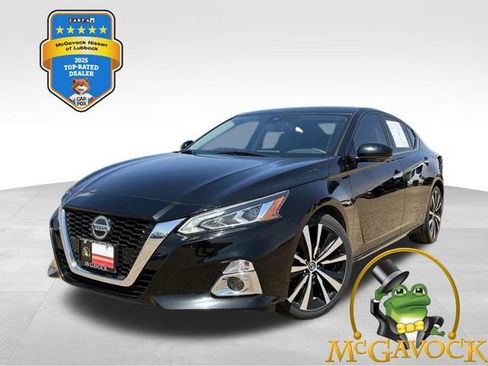 Certified 2019 Nissan Altima 2.5 Platinum image 1