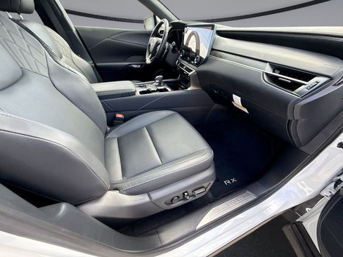 Used 2025 Lexus RX 350 Premium w/ Accessory Package (Z1) FWD image 15