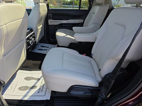 Used 2020 Ford Expedition Platinum image 20