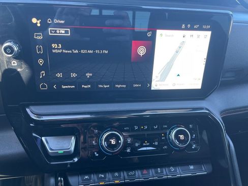 Used 2023 GMC Sierra 1500 AT4 w/ AT4 Premium Package image 18