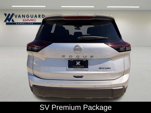 Used 2024 Nissan Rogue SV w/ SV Premium Package AWD/4WD image 3