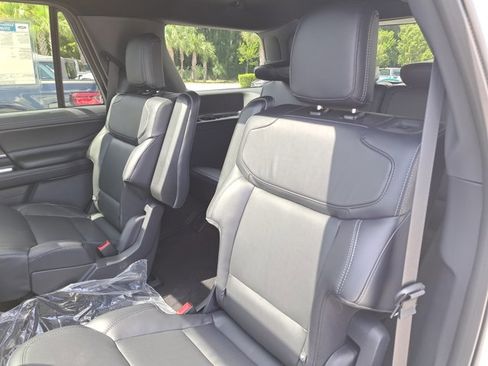 New 2025 Ford Expedition Platinum w/ Stealth Performance Package image 14
