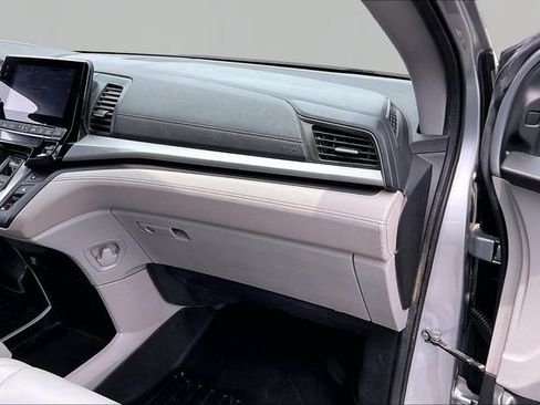 Used 2018 Honda Odyssey EX-L image 19