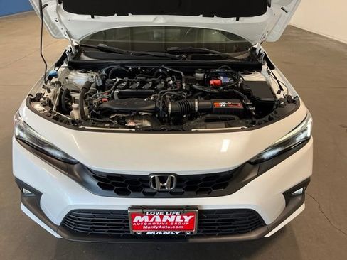 Used 2024 Honda Civic Sport Touring image 9