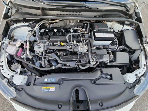 Used 2024 Toyota Corolla LE image 12