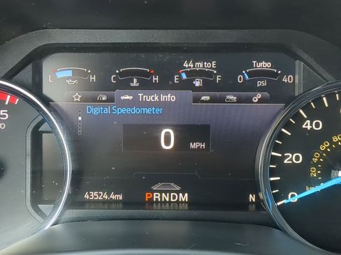 Used 2022 Ford F350 Platinum image 24