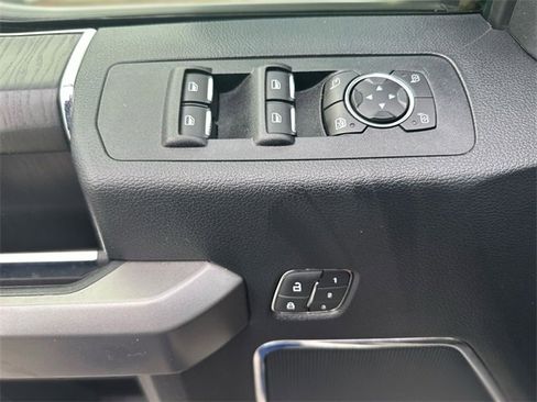 Certified 2020 Ford F150 Platinum w/ Equipment Group 701A Luxury image 14