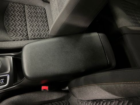 Certified 2024 Chevrolet Equinox LT image 26